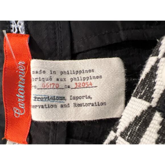 Cartonnier Women’s High Rise Geometric‎ Triangles Neda Shorts Size 4 Black White - Picture 3 of 4